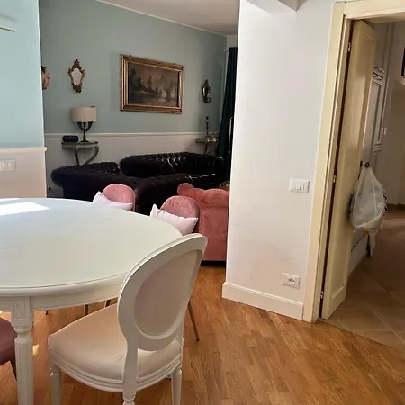 Nido Dell'aquila Apartment *